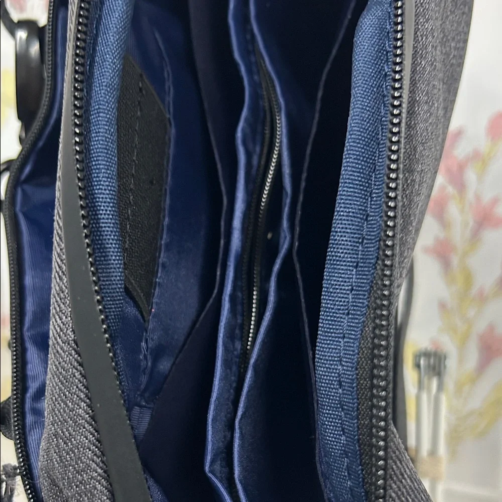 STERKMAN Gray TECH POUCH
